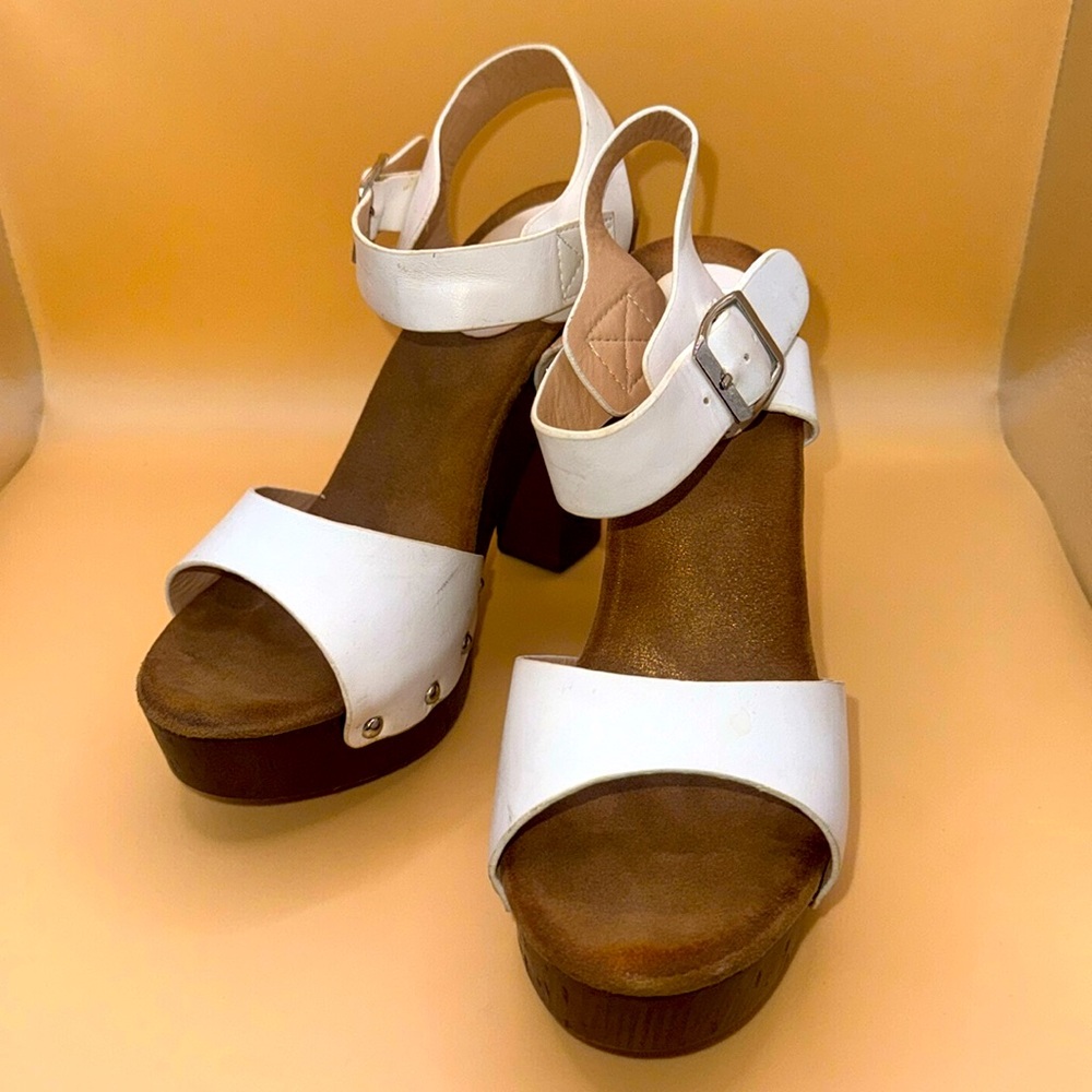 Platform heels, super comfortable, size 6.5